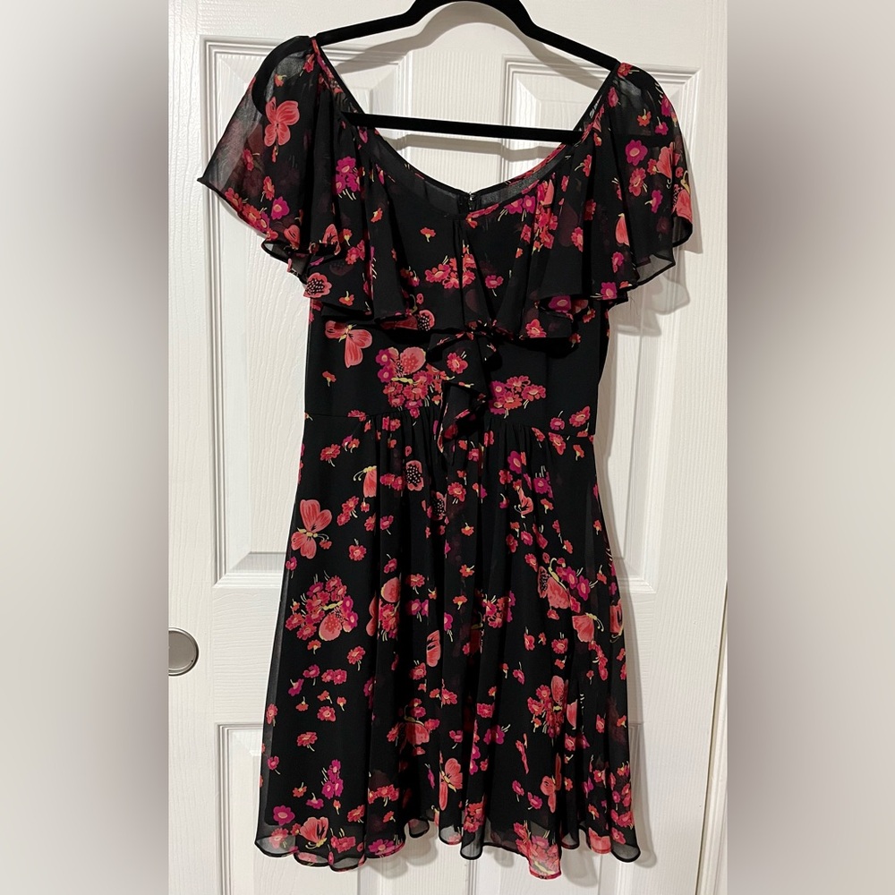 # 52 🌹 Betsey Johnsons Floral Butterfly Ruffle Fit & Flare Dress